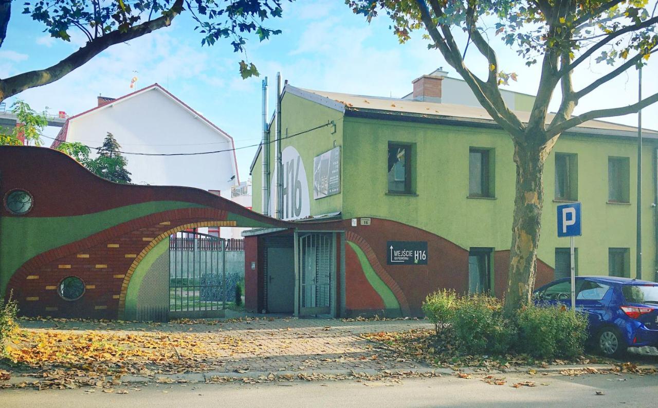 Auberge de jeunesse Wygodne Pokoje H16 à Chorzów Extérieur photo
